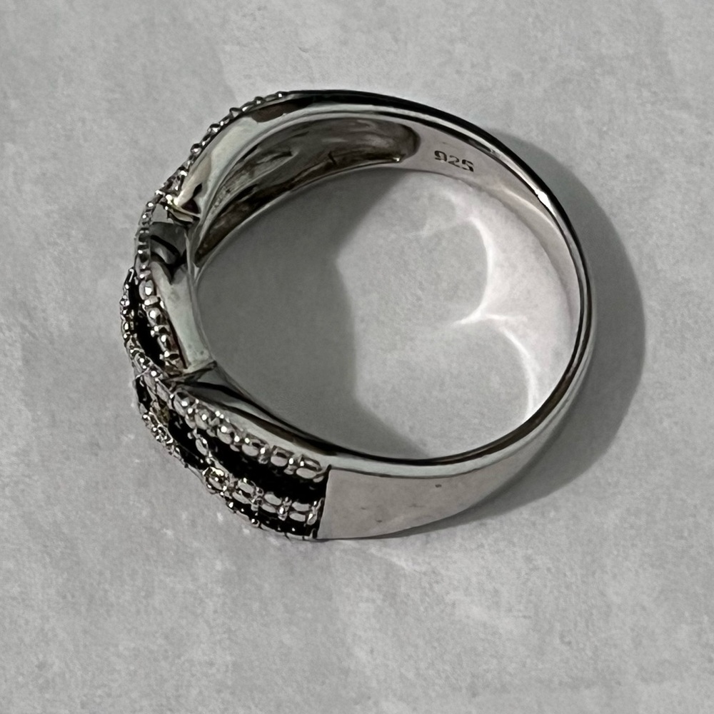 Kay Jeweler Loved Authentic Black Sapphire & Sterling Silver Criss-Cr… - Picture 8 of 12